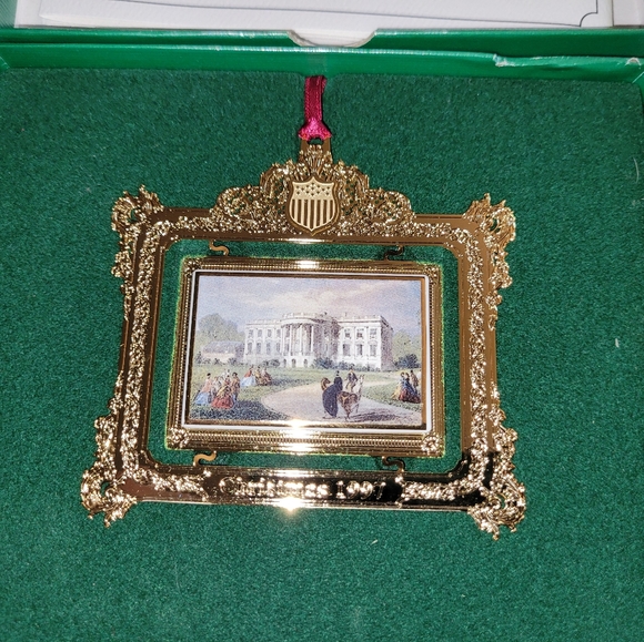 1997 WHITE HOUSE Christmas Ornament - Picture 7 of 9